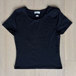 Aritzia Original Contour Crew T-Shirt